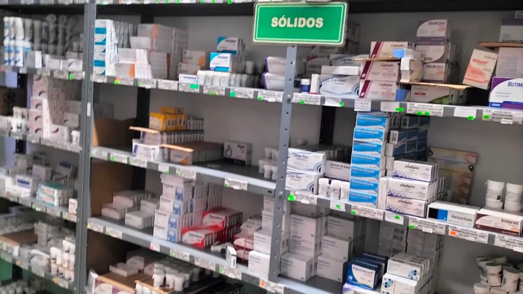 REGISTRAN 90 POR CIENTO DE ABASTO DE MEDICAMENTOS LOS CENTROS DE SALUD DE ESPAÑITA Y TETLA