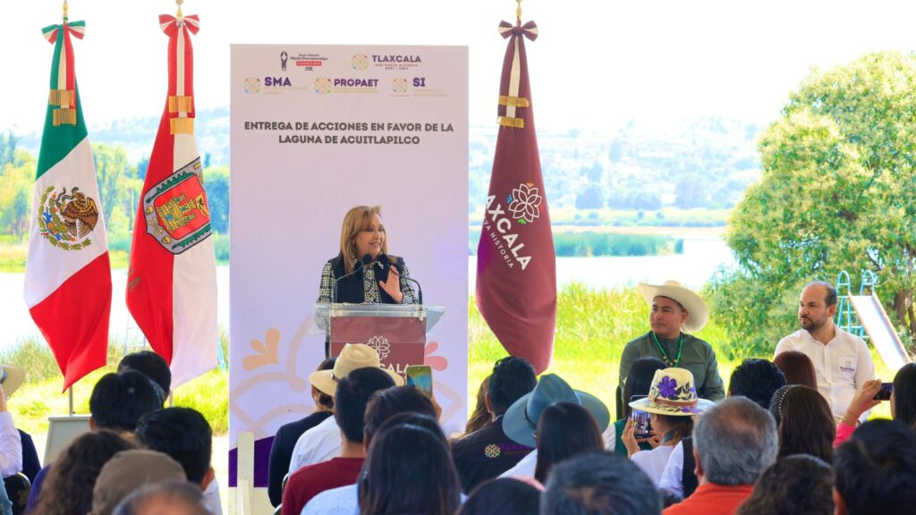 ENTREGA GOBERNADORA ACCIONES DE DESAZOLVE EN LA LAGUNA DE ACUITLAPILCO
