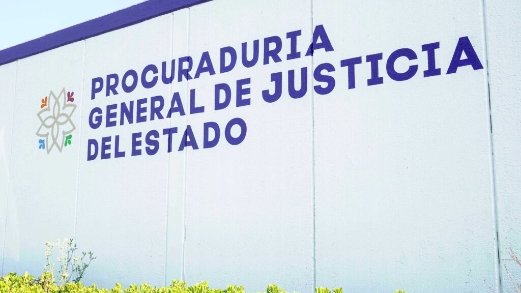 VINCULAN A PROCESO A DOS HOMBRES POR ROBO CALIFICADO: PGJE