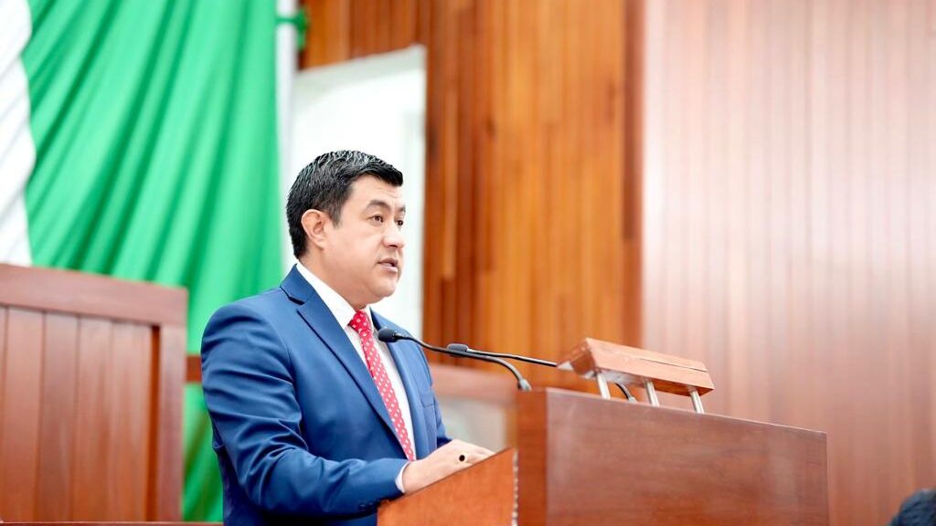 Diputado Ever Campech propone declarar a Calpulalpan capital por un día
