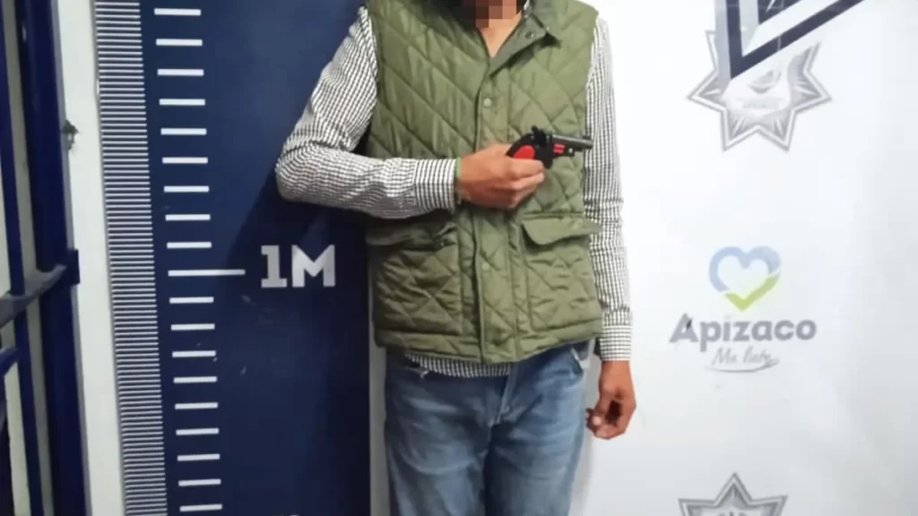 Detiene Policía De Apizaco A Sujeto Por Portación Ilegal De Arma De Fuego