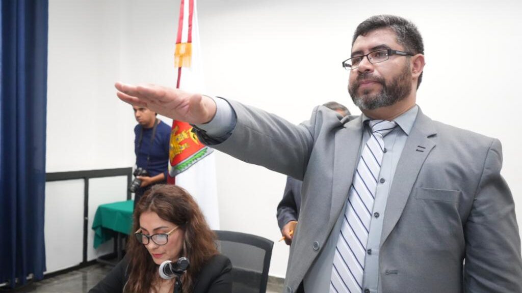 Realiza Diputada Reyna Flor Báez Sesión De Instalación De La Comisión De Puntos Constitucionales