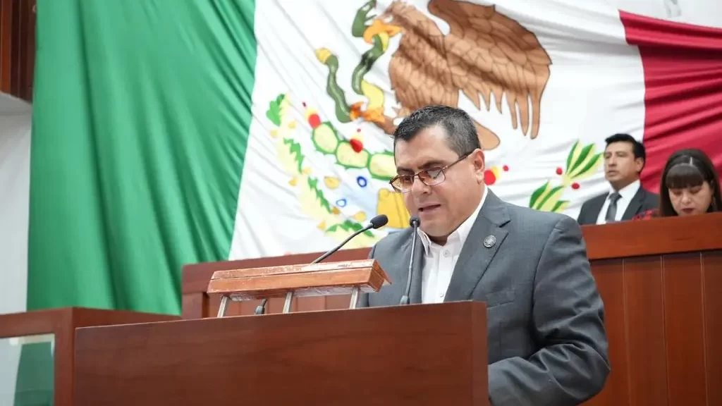 Presenta Comisión de Desarrollo Económico del Congreso de Tlaxcala iniciativa con proyecto de acuerdo para exhortar a 60 municipios