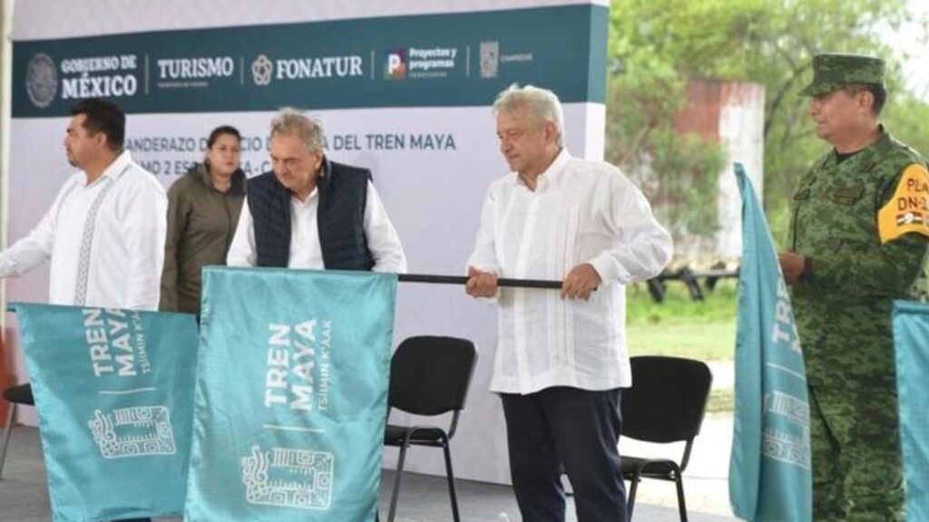 Estaban haciendo revisiones técnicas, Tren Maya: AMLO