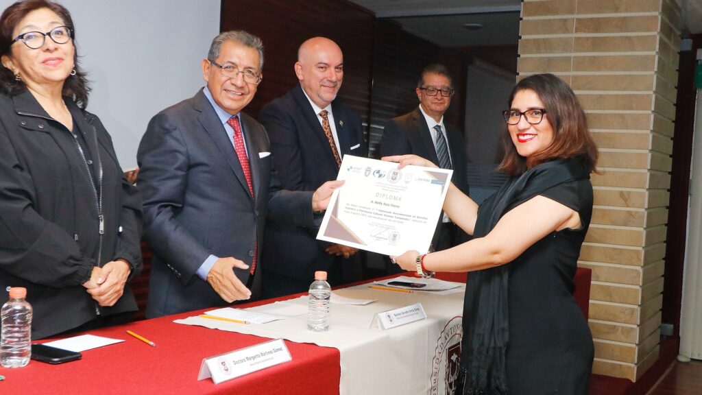 Culmina en UATx diplomado en derechos humanos y patrimonio cultural