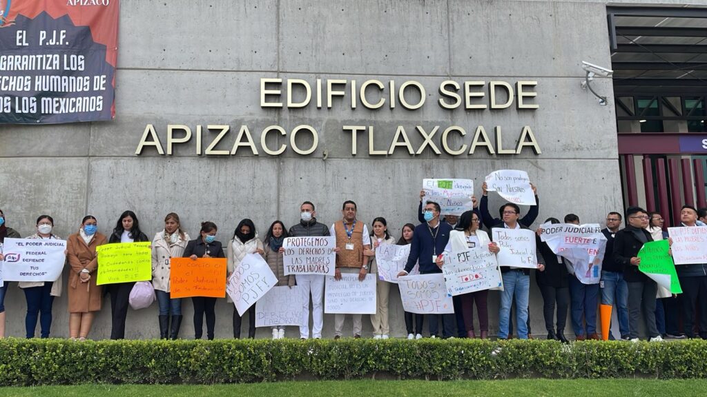 Se une Tlaxcala a manifestación del PJF