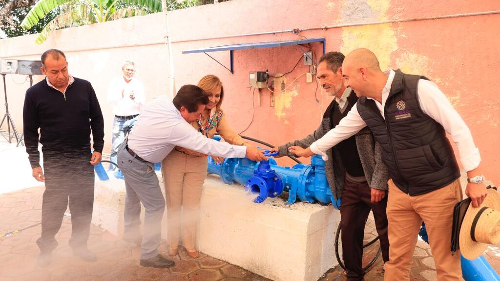 Gobernadora Pone En Marcha Pozo De Agua Potable En La Comunidad De Acxotla Del Río