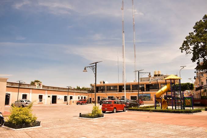 Denuncian regidores de Yauhquemehcan y Mazatecochco que ediles buscan cobrar derecho de alumbrado público