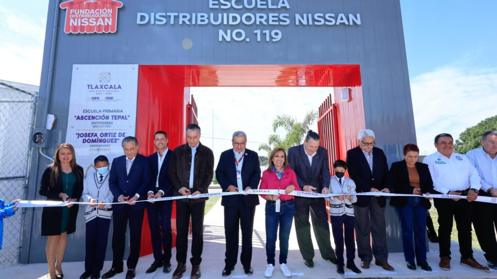 INAUGURÓ GOBERNADORA INMUEBLE ESCOLAR DE DOS ESCUELAS PRIMARIAS EN SAN PABLO DEL MONTE