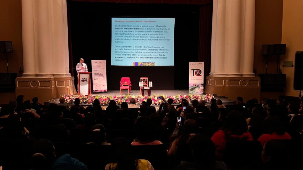 Inicia SEPE–USET conferencias sobre la nueva escuela mexicana
