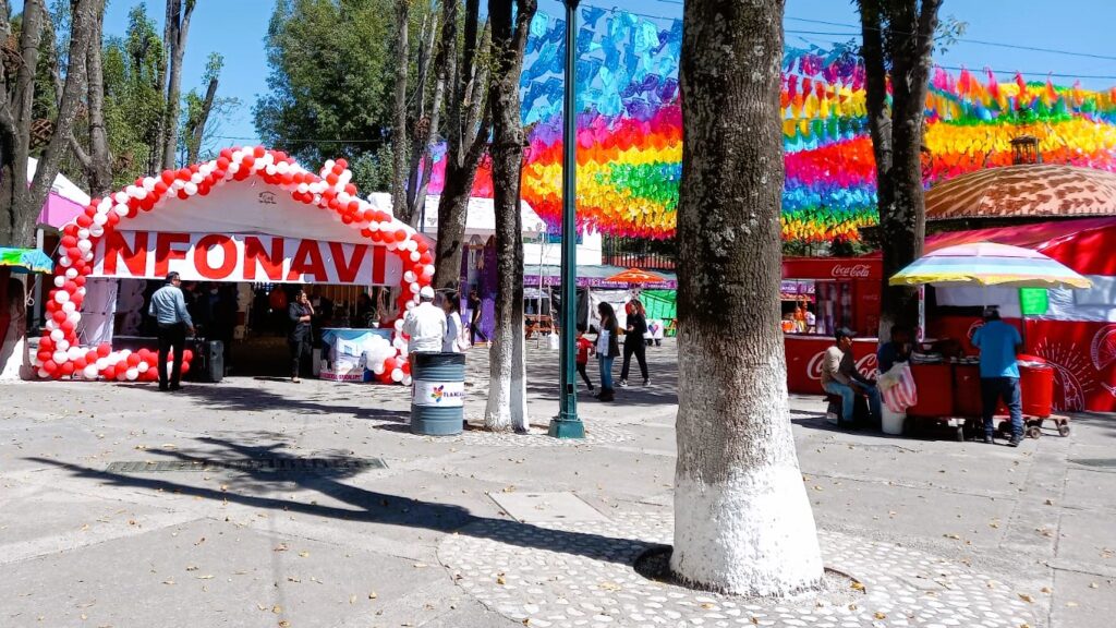Inauguran “Feria de servicios” del infonavit en plaza del maricahi del recinto ferial