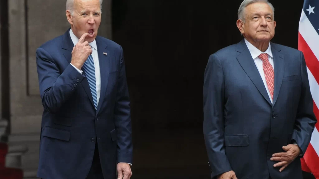 Un momento de camaradas | Biden se muestra amigo; llama “encantador” a AMLO y juega a tenerle “celos”