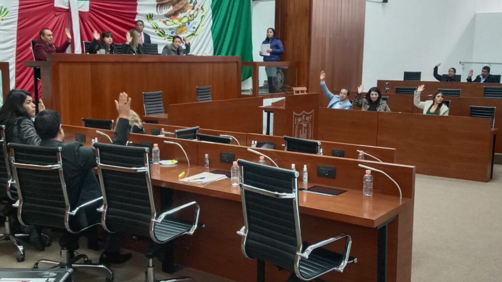 Habrá exámenes toxicológicos a transportistas y simulador vial en licencias de conducir, a partir de 2024