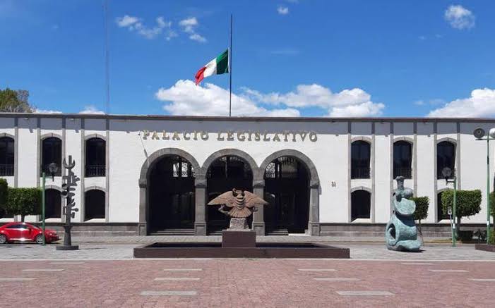Este año concluiría el TCyA conflicto de 22 ex trabajadores con el Congreso local