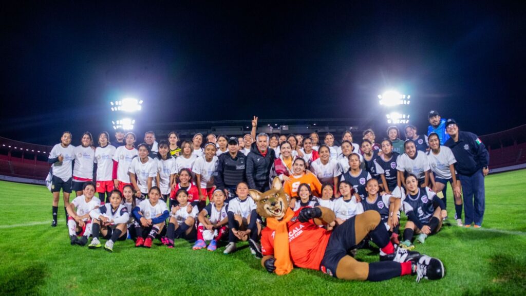 REALIZÓ IEM TORNEO FEMENIL CONTRA LA VIOLENCIA JUNTO A COYOTES FC TLAXCALA