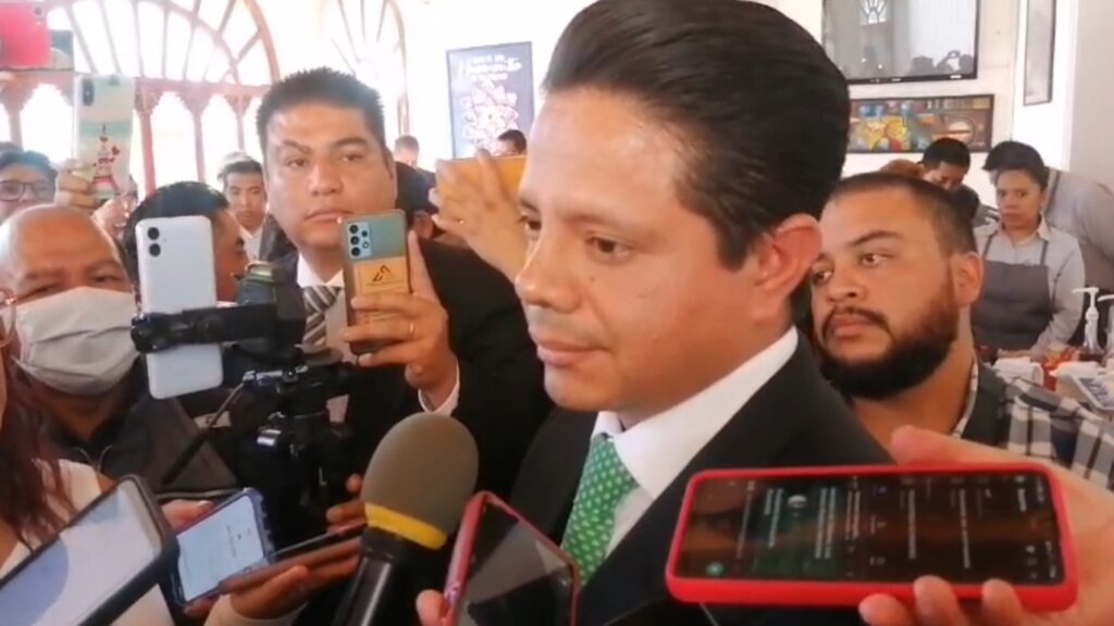 Después de 15 días titular de SEGOB da entrevista; pide tiempo para evaluar su trabajo