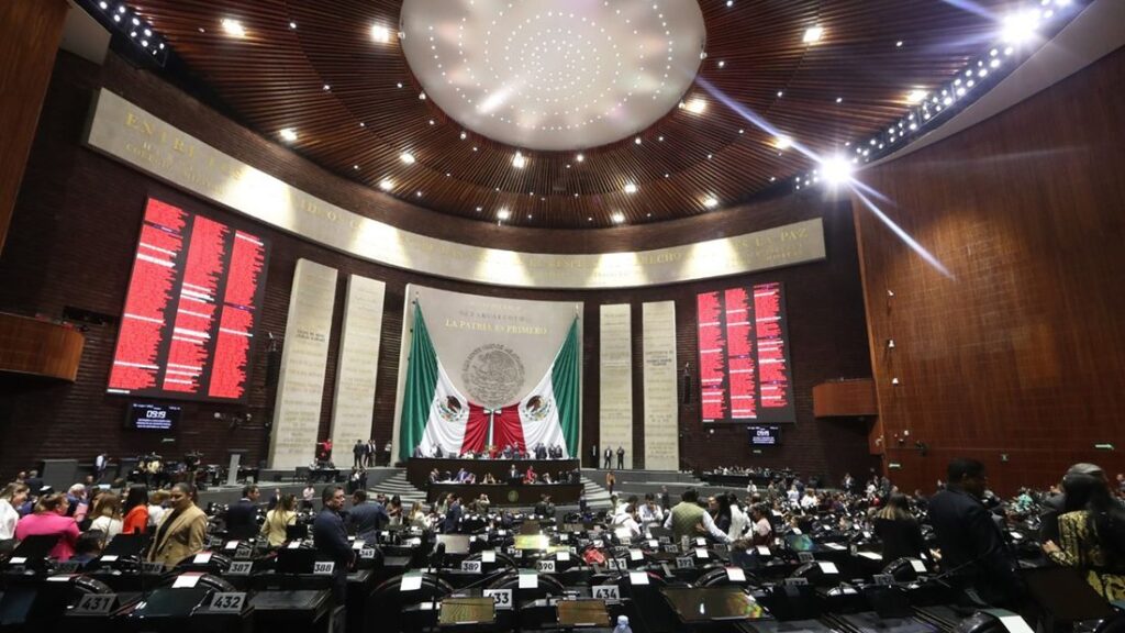 De 300, PRI, PAN y PRD van juntos en 253 distritos electorales para San Lázaro