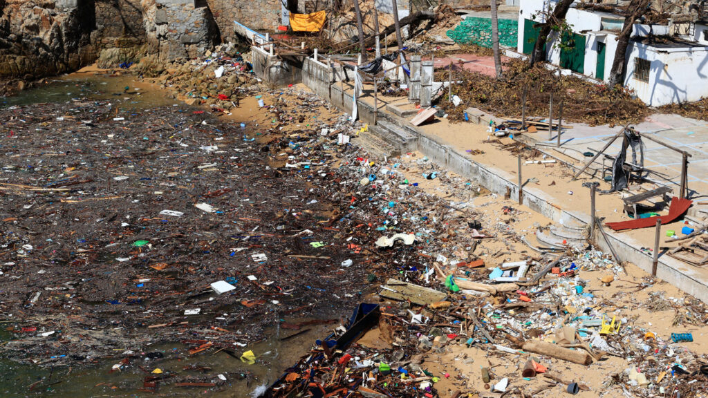 No se soporta el mal olor’: Evelyn Salgado admite que Acapulco acumuló 2 años de basura en días