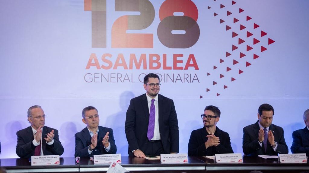 RECONOCEN ACCIONES DEL INFONAVIT PARA HACER MÁS ACCESIBLES SUS CRÉDITOS