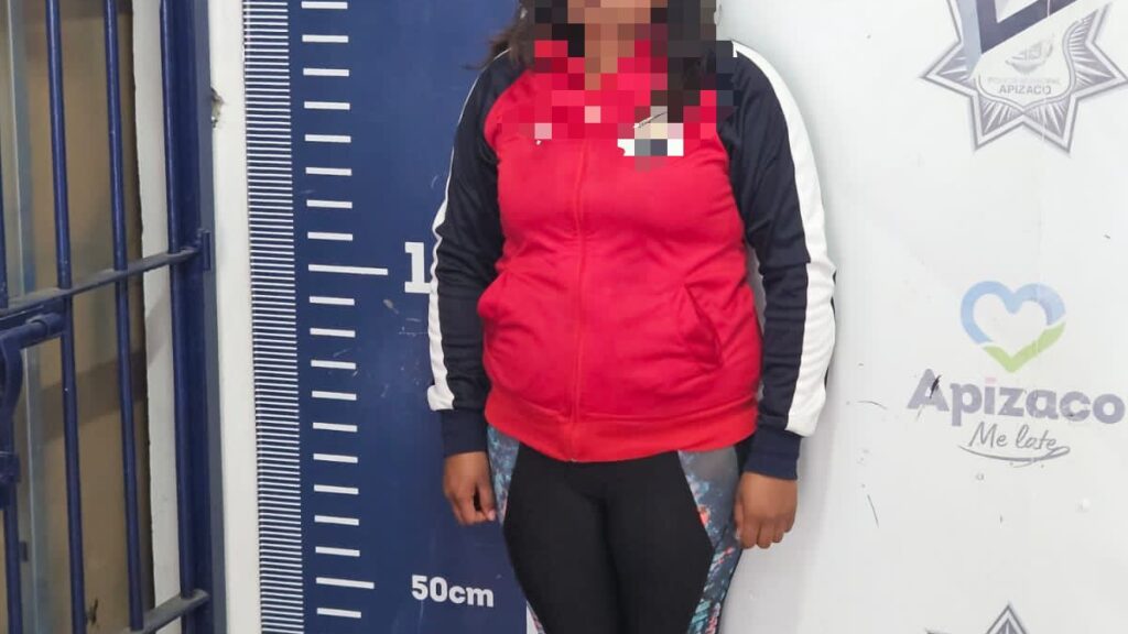 Policía de Apizaco detiene a mujer por conducir motoneta con reporte de robo