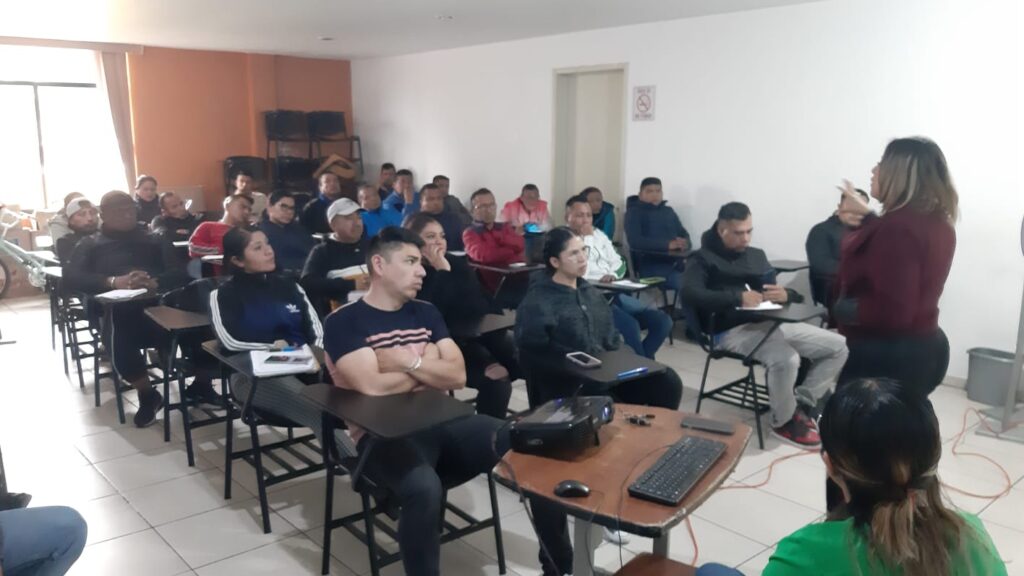 Capacitan a policías municipales de Tlaxcala Capital