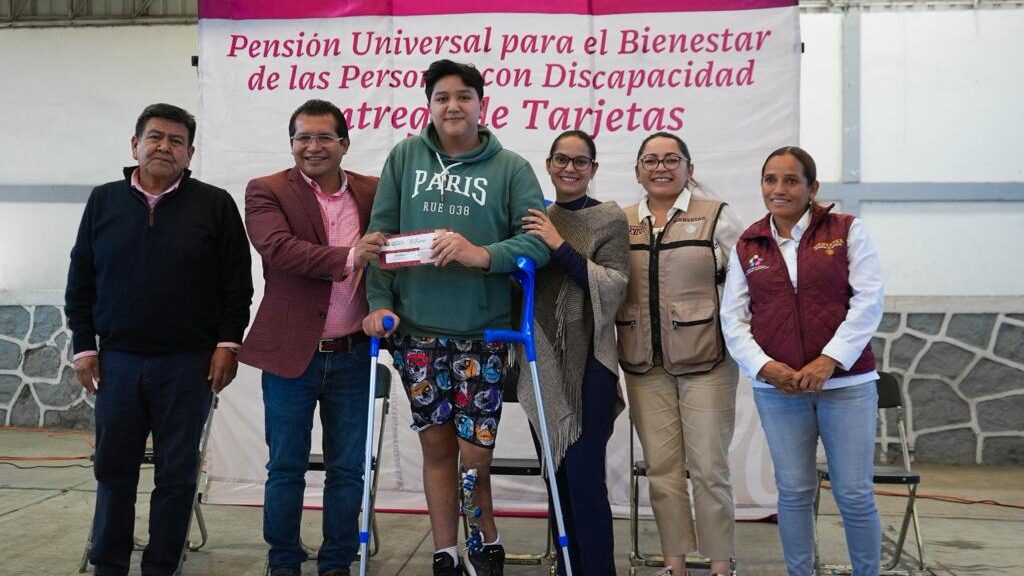 INICIA ENTREGA DE 2 MIL 597 TARJETAS BANCARIAS A PERSONAS CON DISCAPACIDAD PERMANENTE