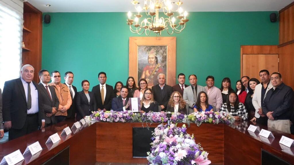 Recibe LXIV Legislatura Segundo Informe del Gobierno del Estado