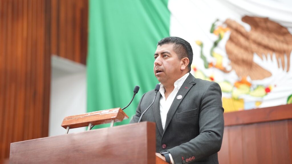 Presenta Jaciel González Herrera iniciativa para adicionar un capítulo al título segundo de la Ley Municipal local