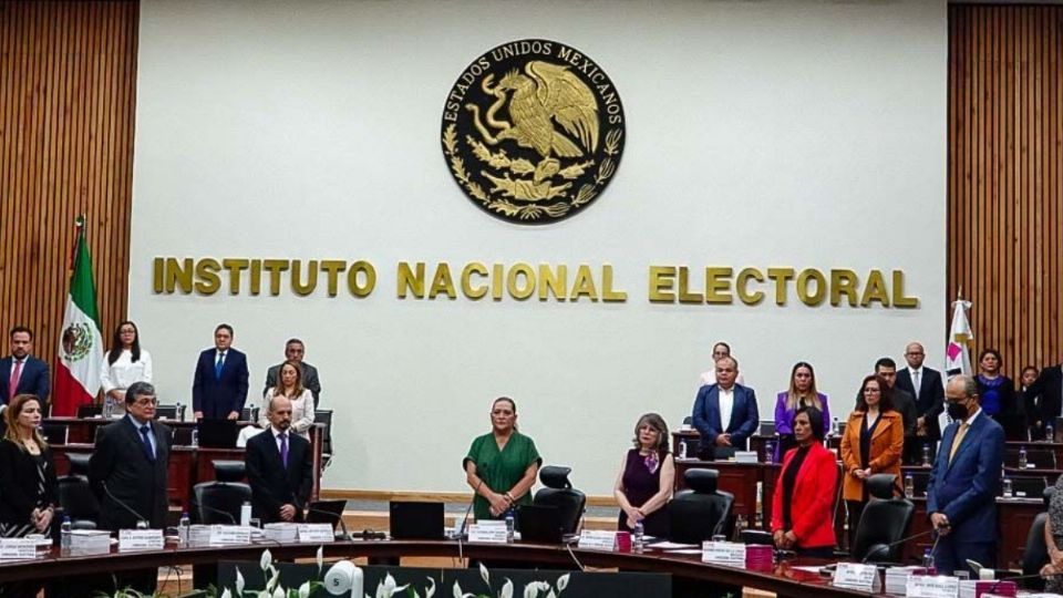 Aprueba el INE los formatos para los tres debates por la Presidencia
