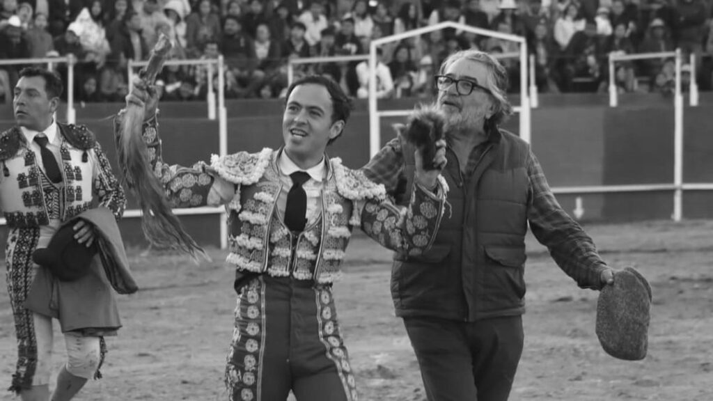 José María Macías cierra temporada cortando tres orejas y un rabo a una corrida de Antonio de Haro.