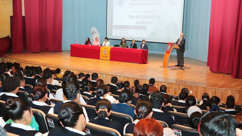 Realizó UATx jornada académica en enfermería