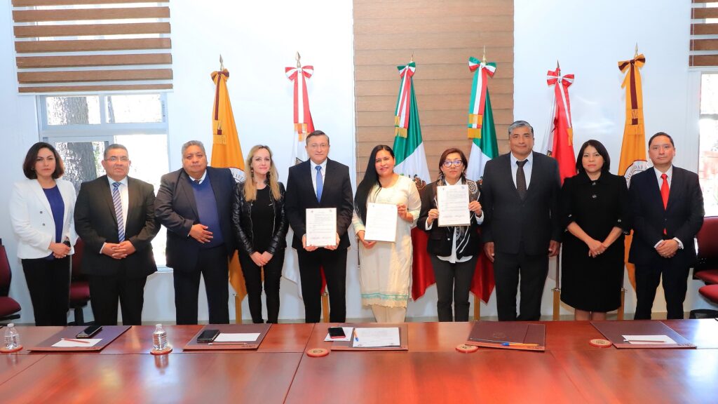 UATx y Senado de la República signan carta de intención para trabajo colaborativo