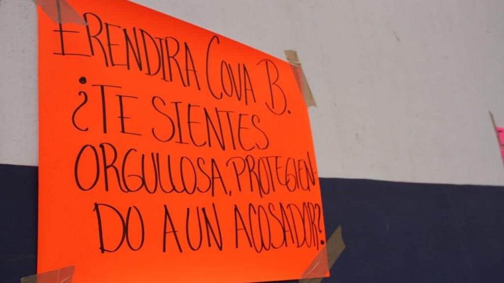 Insisten trabajadoras de SEPE en destitución de contralor; lo acusan de hostigamiento