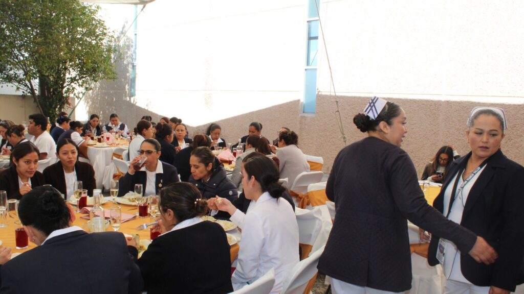 RECONOCE GOBIERNO DE TLAXCALA A LAS ENFERMERAS DEL SECTOR SALUD POR SU TRABAJO DIARIO