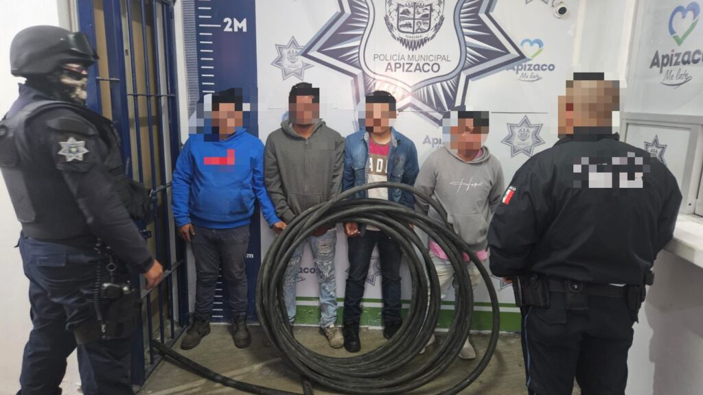 ¡Inicia año policía de Apizaco con todo!: Detiene a 4 sujetos por robo, son puestos a disposición del MP