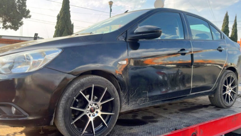 ASEGURA PGJE AUTOMÓVIL CON ALTERACIONES EN SUS MEDIOS DE IDENTIFICACIÓN
