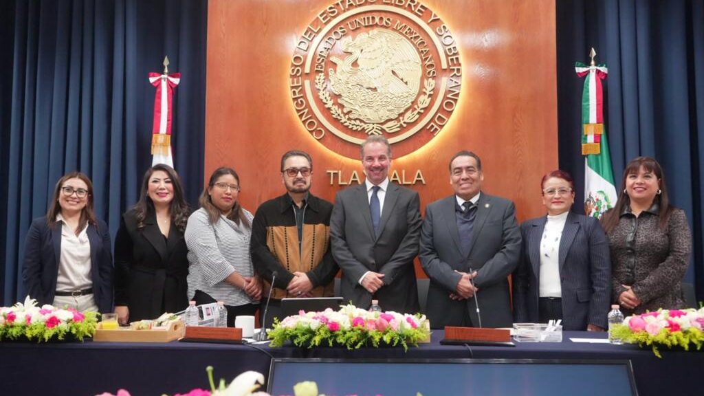 Comparece el titular de la Secretaría de Infraestructura del Estado ante diputadas y diputados