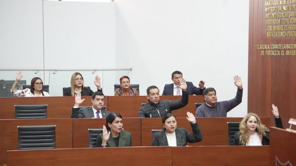 Por unanimidad, elige LXIV Legislatura Mesa Directiva para el segundo periodo ordinario del tercer año legislativo