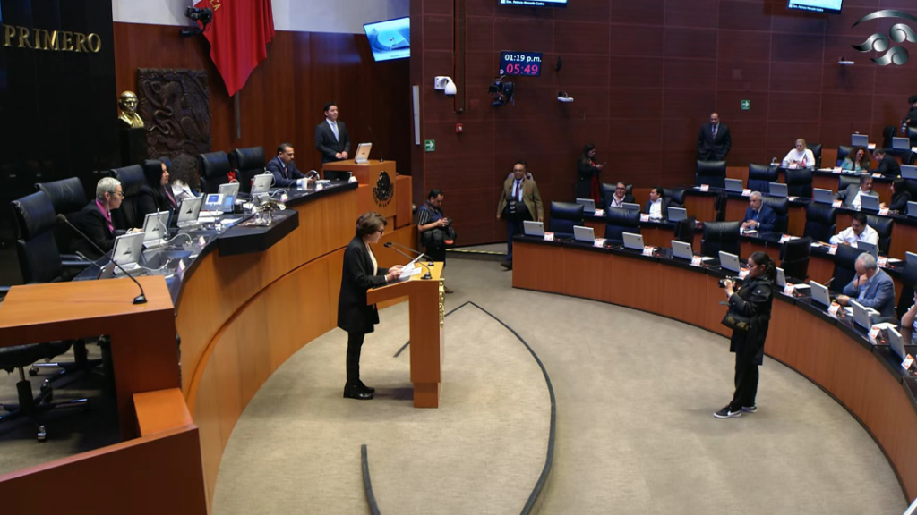 Aprueba Senado ‘Ley Silla’, que permite descansos a trabajadores que laboran de pie