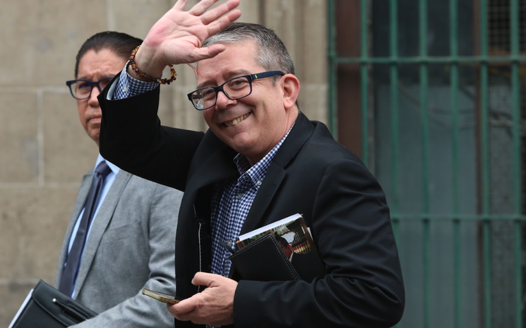 Ratificación de Jenaro Villamil en el SPR queda en el limbo
