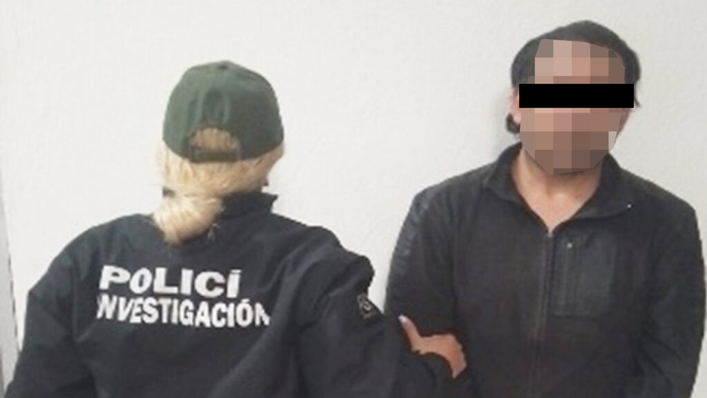 APREHENDE PGJE Y FISCALÍA GENERAL DE PUEBLA MASCULINO POR FRAUDE   