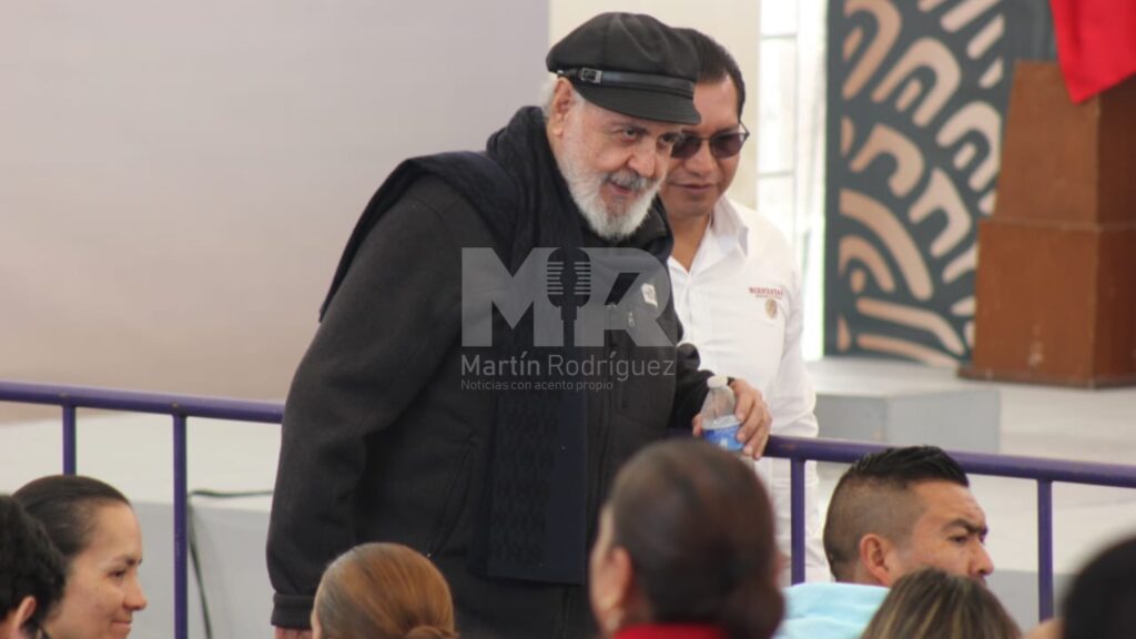José Antonio Álvarez Lima, ex gobernador de Tlaxcala, acudió al evento de este fin de semana por invitación personal de su amigo, el presidente Andrés Manuel López Obrador, de acuerdo con lo manifestado por el propio titular del ejecutivo federal.