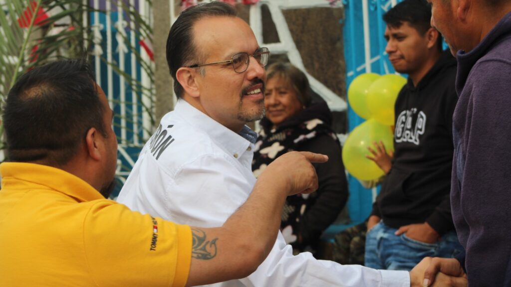Trabajará Cambrón para construir un mejor futuro para México