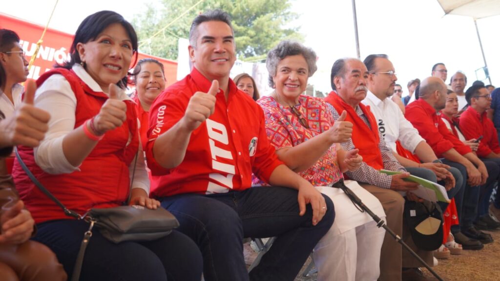 “TENGO LISTA LA ESTAFETA PARA ENTREGÁRSELA A ANABELL”: BEATRIZ PAREDES RANGEL