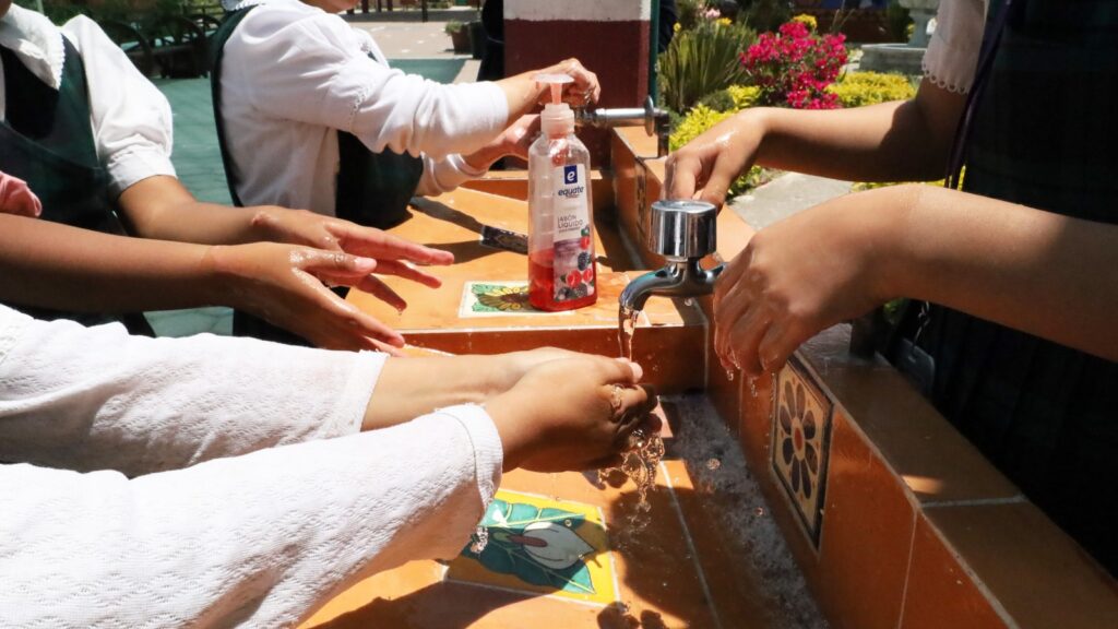 EMITE SECTOR SALUD RECOMENDACIONES A LA POBLACIÓN POR OLA DE CALOR