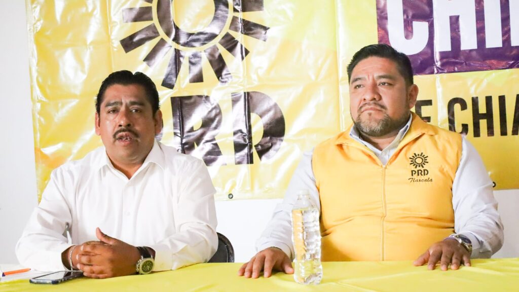 Alejandro Netzahualcóyotl y dirigencia municipal de Chiautempan del PRD, fijan posicionamiento por aplazamiento de campaña 