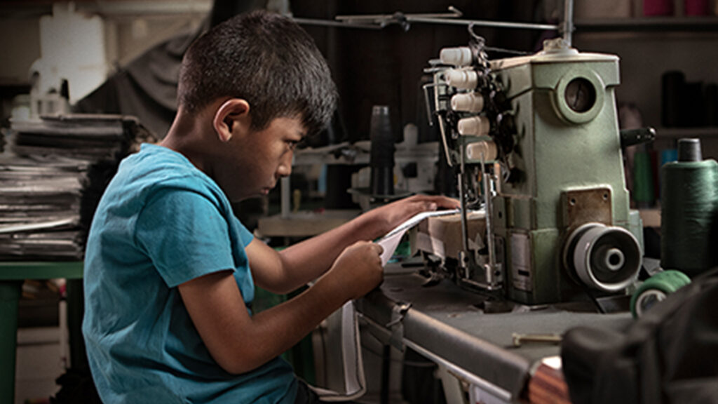 Sin festejos por Día del Niño para millones de infantes en México, el trabajo los priva de ello