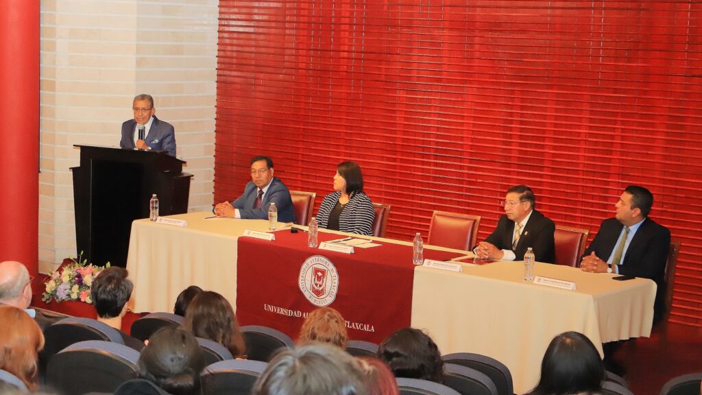 Inició en UATx congreso internacional sobre imaginarios culturales del margen