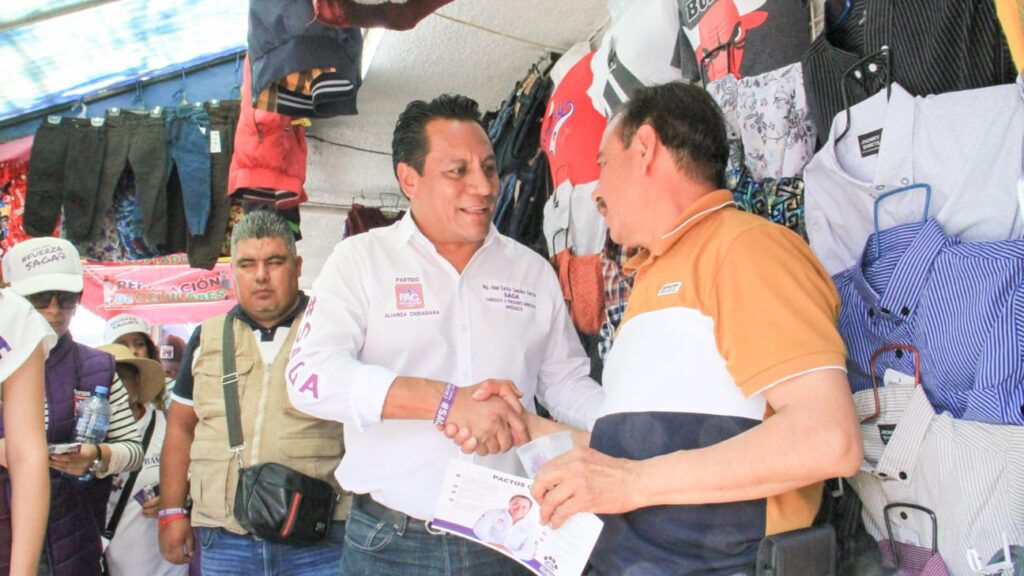 SAGA presenta sus compromisos de campaña con locatarios y comerciantes apizaquenses