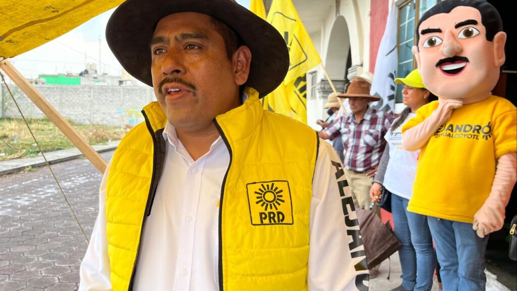 Es Antonio Mendoza quien está en el equipo del candidato del PRIAN